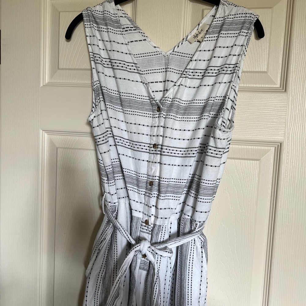 Ladies black & white cotton jumpsuit